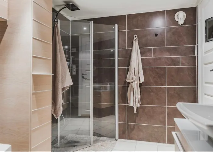 Cozy And Comfortable Flat In The Heart Of *